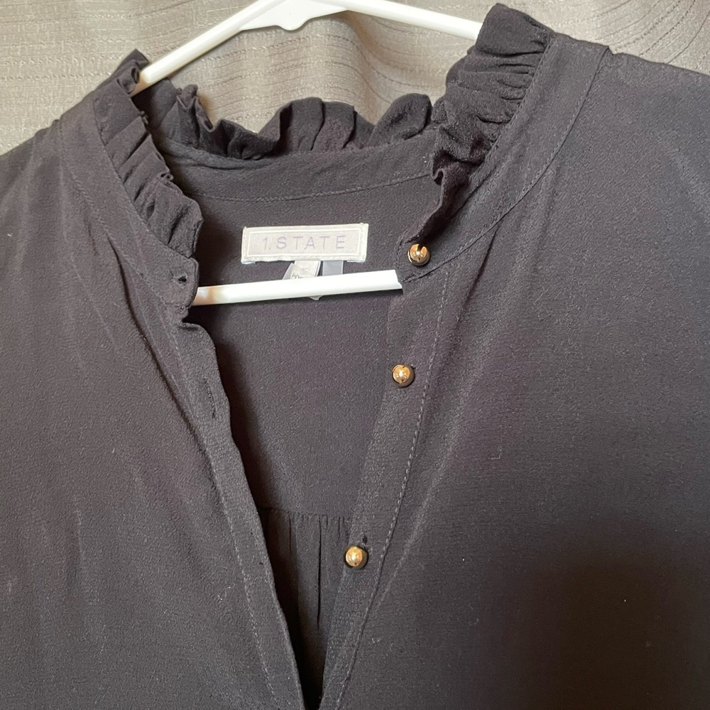 1 State shirt dress.  Black.  Comes with liner/slip. - Picture 3 of 10